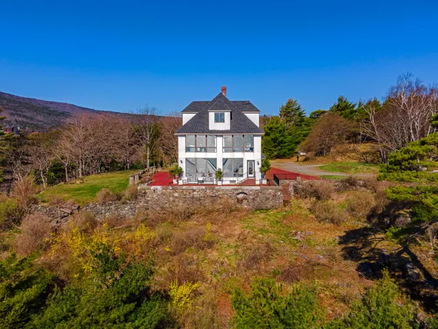 $5,950,000 | 18 Greenway Court, Bar Harbor, ME 04609