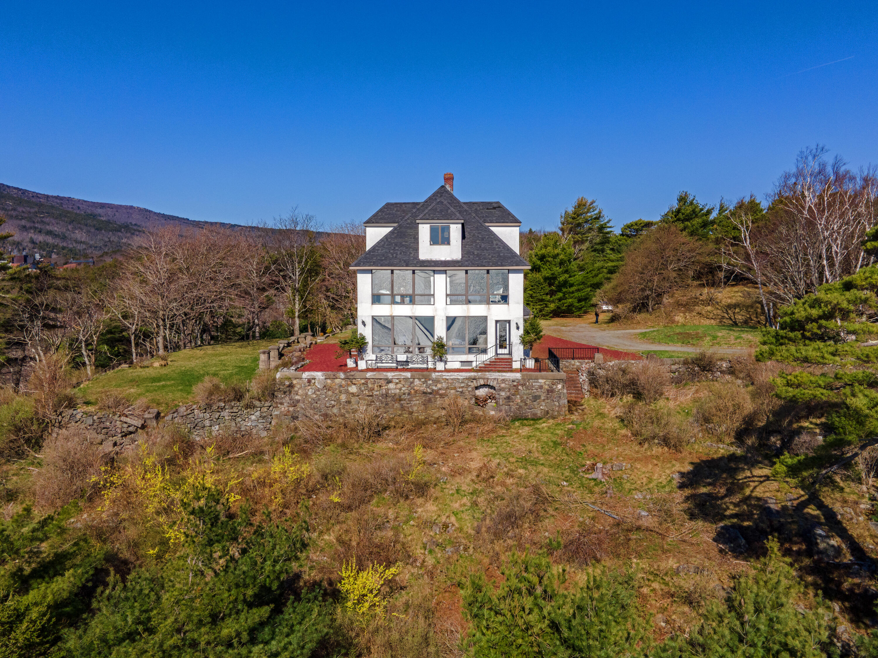 18 Greenway Court Bar Harbor, ME 04609 - Photo 7 of 33 18-Greenway-Exterior-3