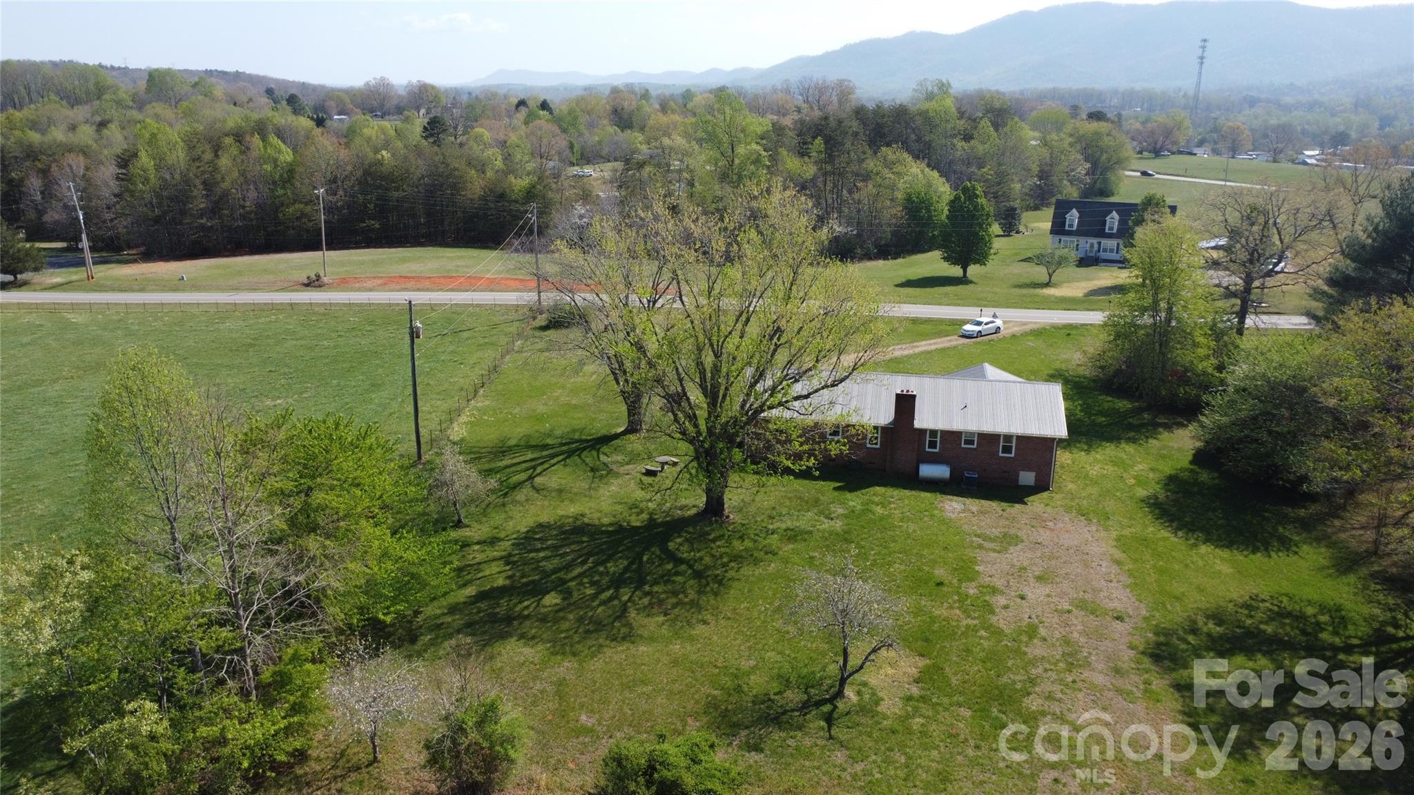 5824 Rainhill Church Road Morganton, NC 28655 - Photo 5 of 30