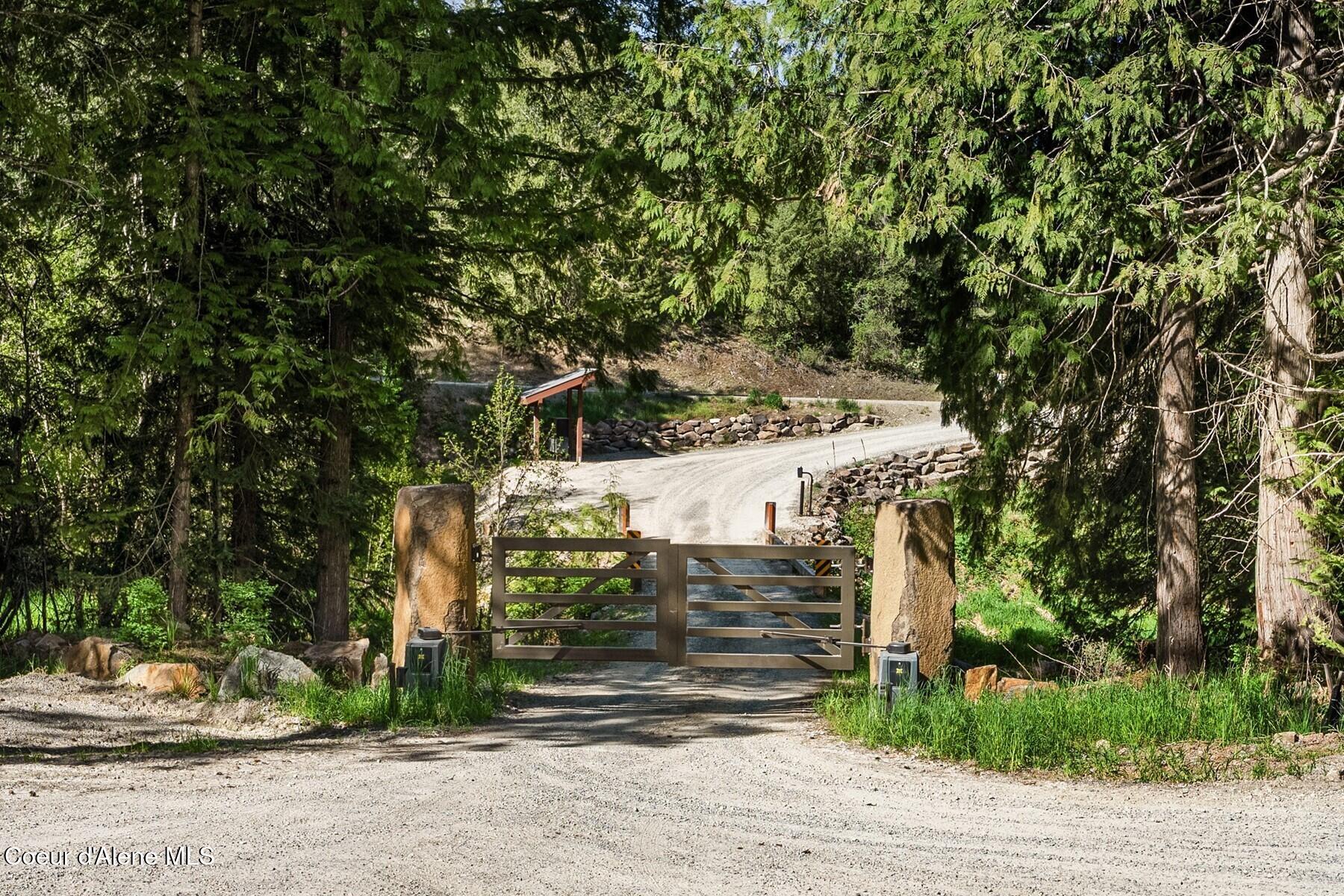261 Hawkwind Trail Cocolalla, ID 83813 - Photo 52 of 68 052_86432270