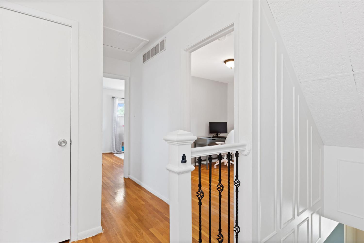 8331 Riovista Drive Cincinnati, OH 45255 - Photo 20 of 38 Gallery Image 20