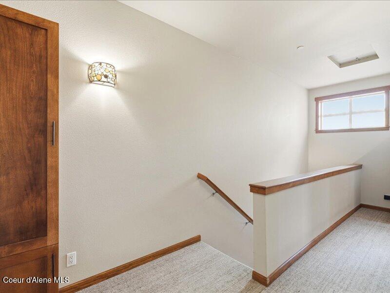 303 South 11th Street Coeur D'Alene, ID 83814 - Photo 17 of 33 16-303 S 11th St_RedHogMedia