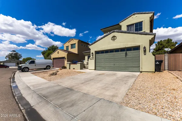 $599,999 | 2338 West Sierra Vista Drive, Phoenix, AZ 85015