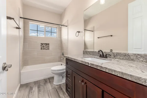 $599,999 | 2338 West Sierra Vista Drive, Phoenix, AZ 85015