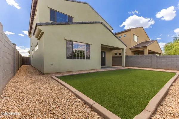 $599,999 | 2338 West Sierra Vista Drive, Phoenix, AZ 85015