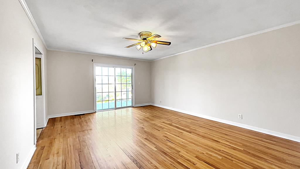 132 Crescent Road Greenwood, SC 29649 - Photo 12 of 28 Gallery Image 12