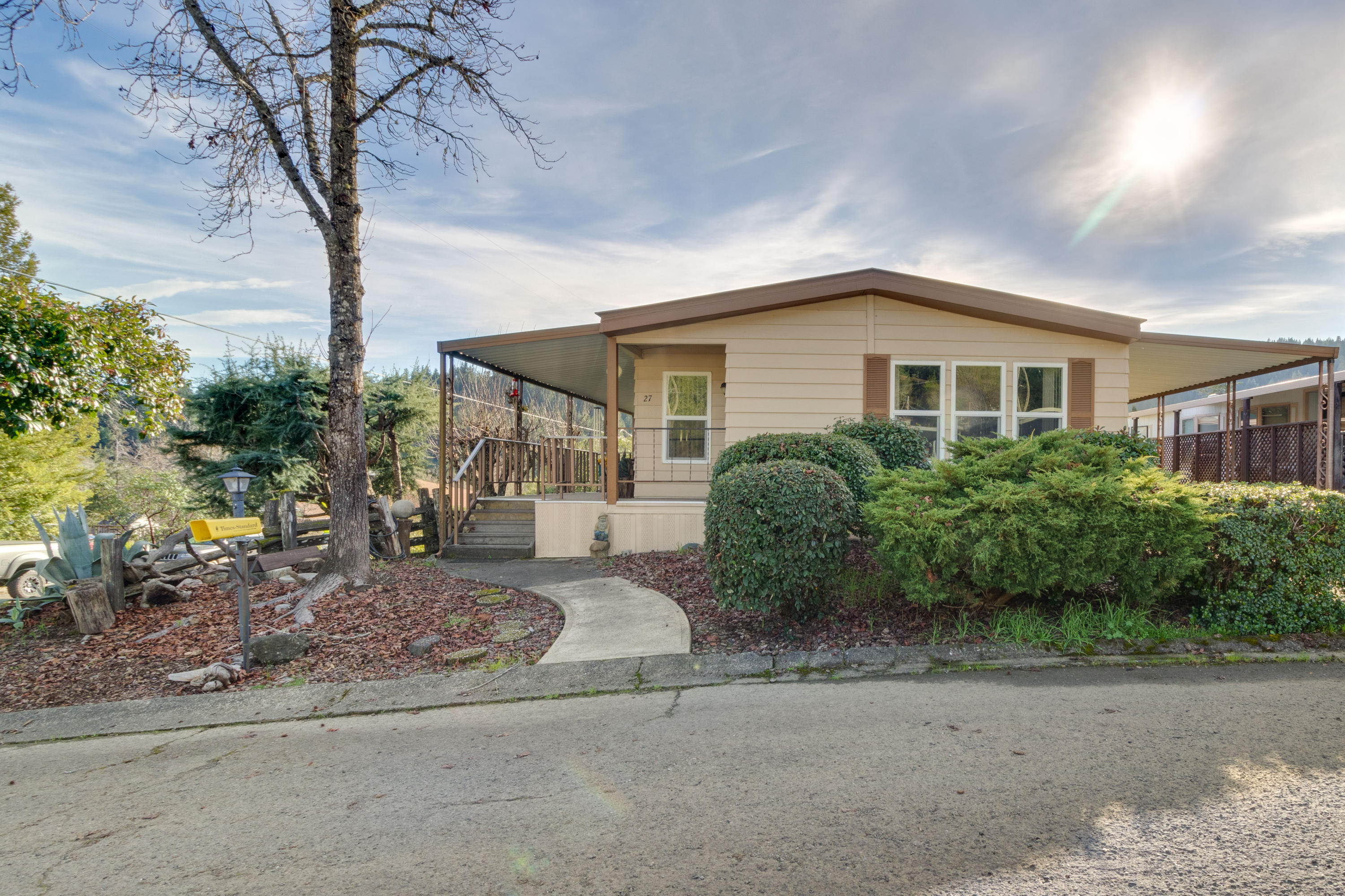 146 West Coast Road, Unit 27 Redway, CA 95560 - Photo 1 of 31