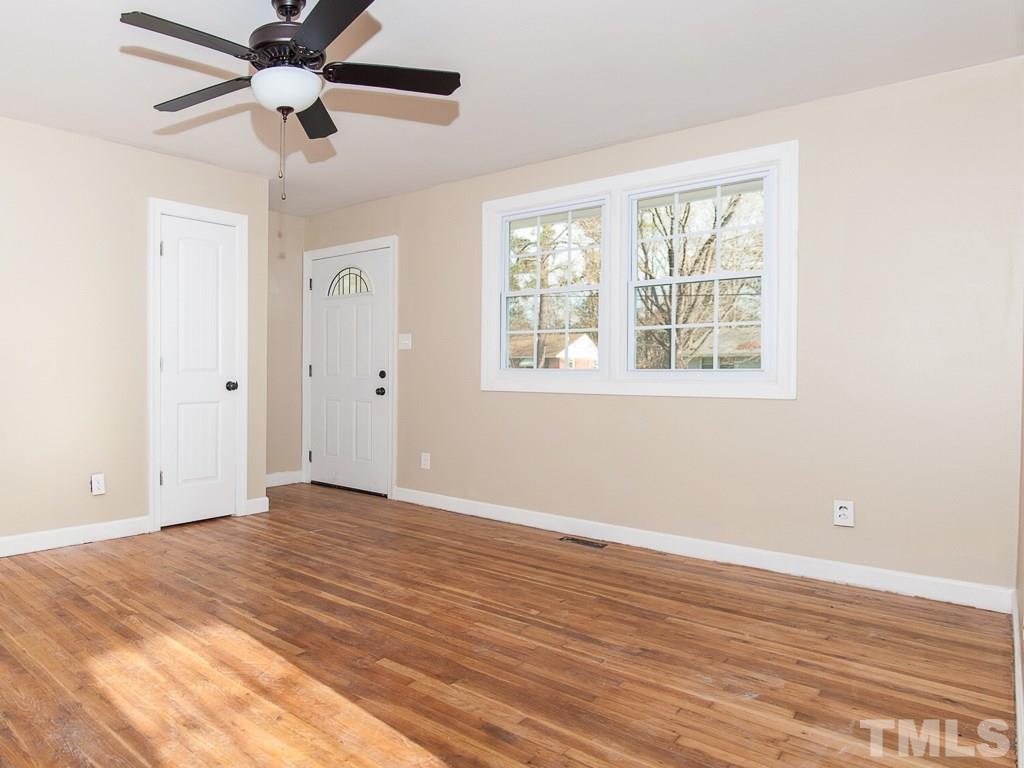 812 Peyton Street Raleigh, NC 27610 - Photo 13 of 25 Gallery Image 13