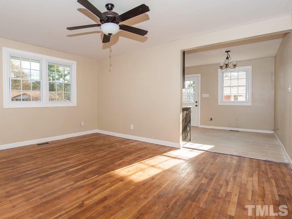 812 Peyton Street Raleigh, NC 27610 - Photo 14 of 25 Gallery Image 14
