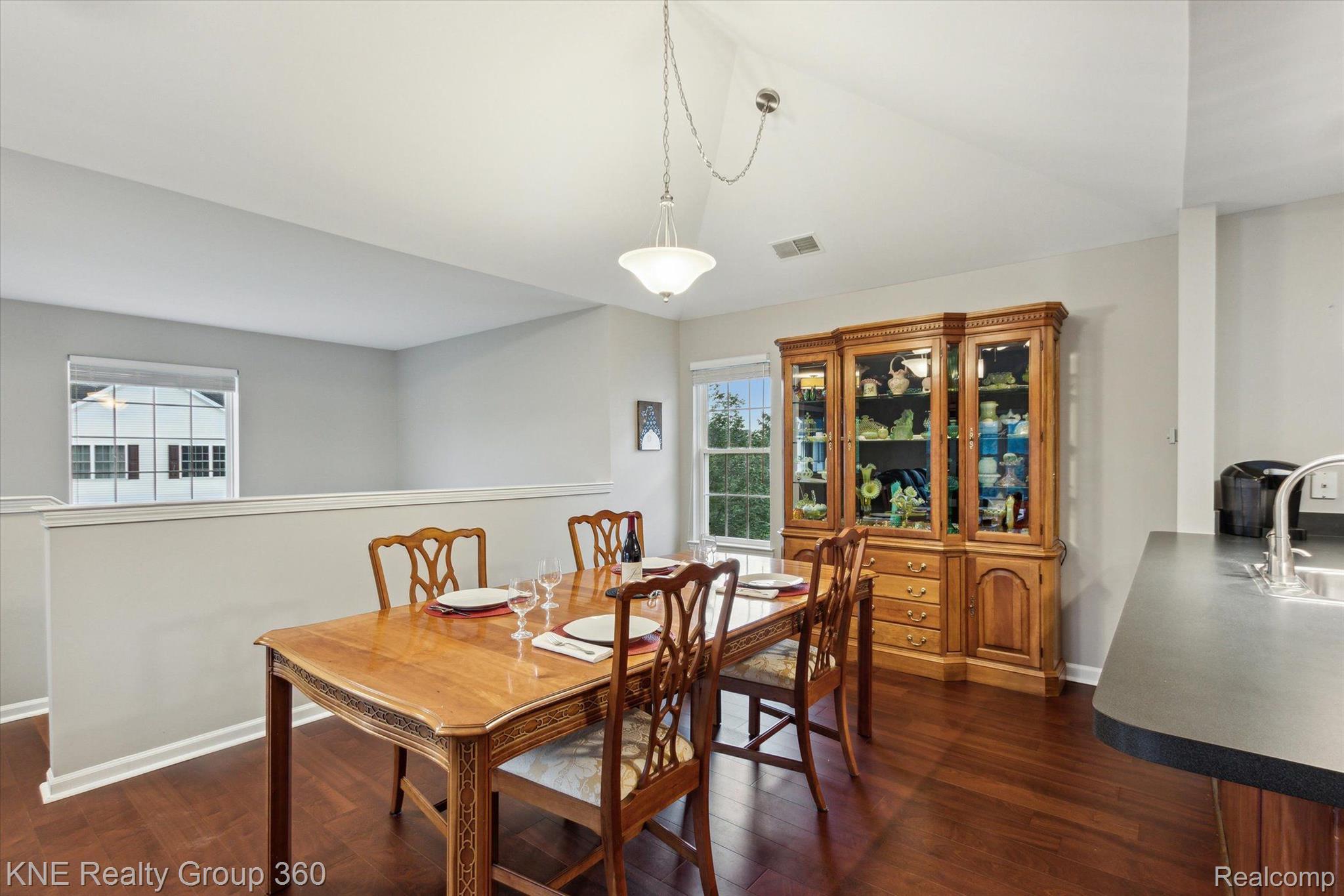 1106 Rial Lake Drive Howell, MI 48843 - Photo 3 of 35 Gallery Image 3