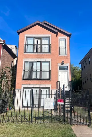 $2,100 | 5905 South Indiana Avenue, Unit 1, Chicago, IL 60637