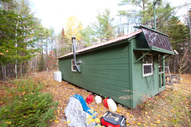 $150,000 | 76 Wolf Run Trail, Greenbush, ME 04418