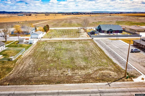 $54,900 | 522 North Road 11, Worland, WY 82401