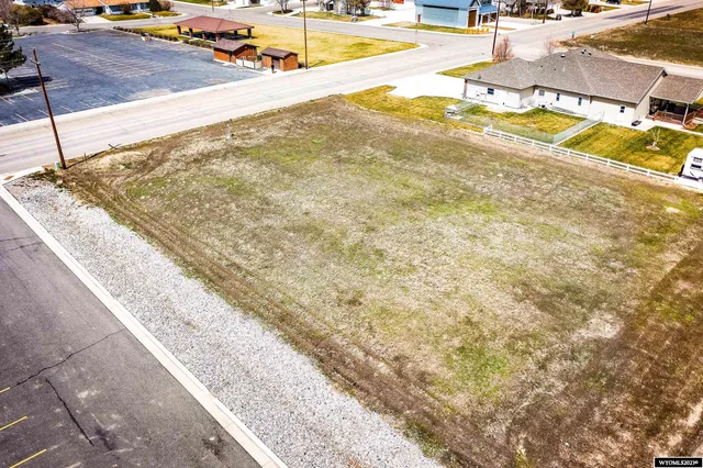 $54,900 | 522 North Road 11, Worland, WY 82401