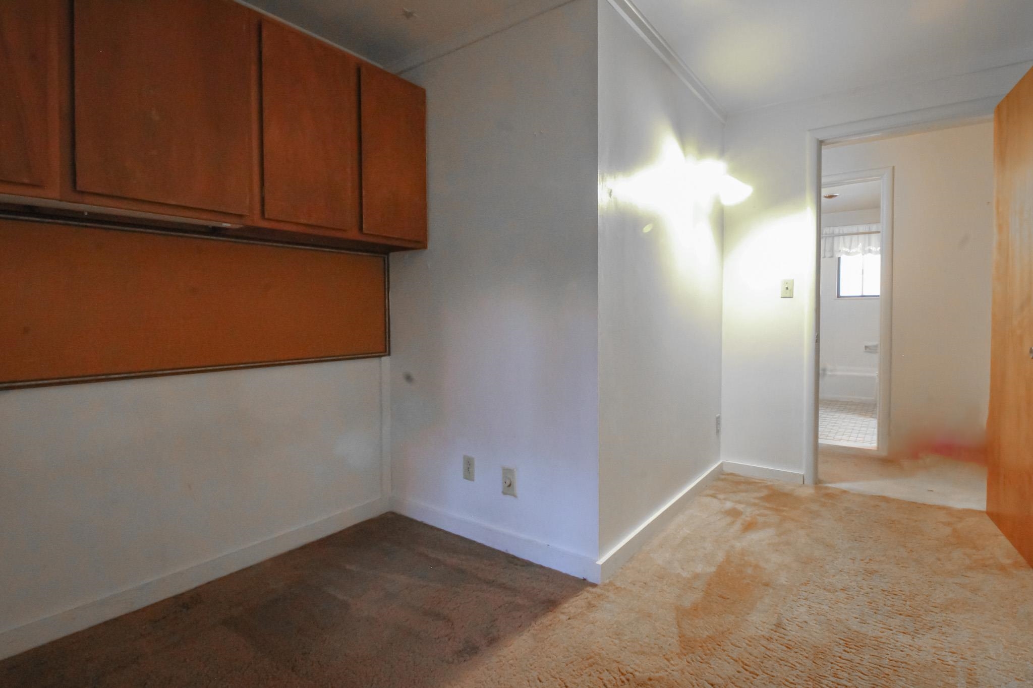 1438 South Morrish Road Flint, MI 48532 - Photo 22 of 37 50118076-21.JPG