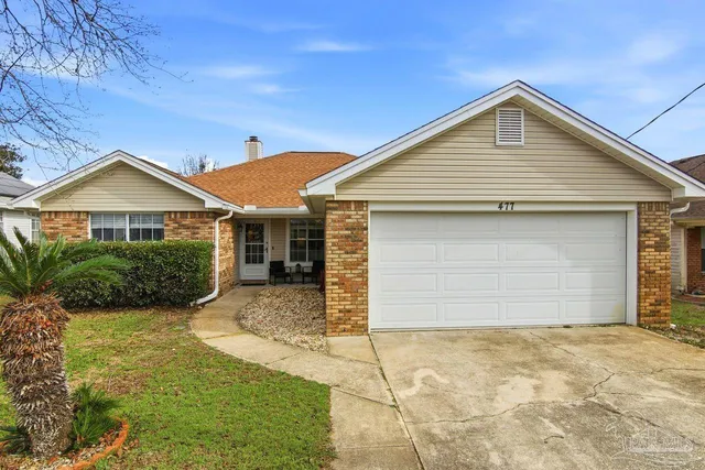 $339,000 | 477 Cascabellas Street, Mary Esther, FL 32569