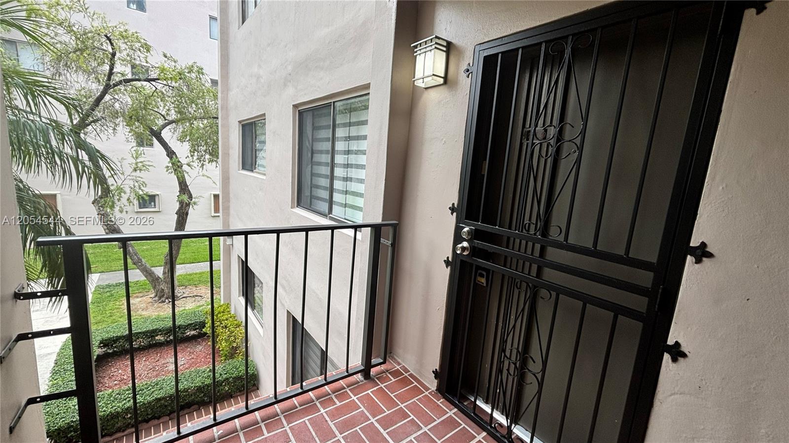 8540 Southwest 133rd Avenue Road, Unit 219 Miami, FL 33183 - Photo 32 of 32 Entrance to the unit