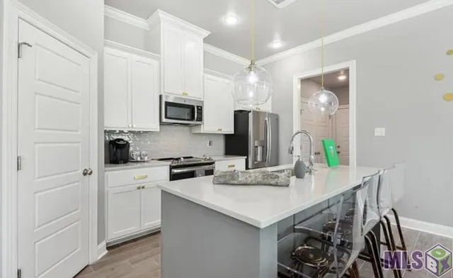 $3,500 | 8116 Village Lake Avenue, Baton Rouge, LA 70820