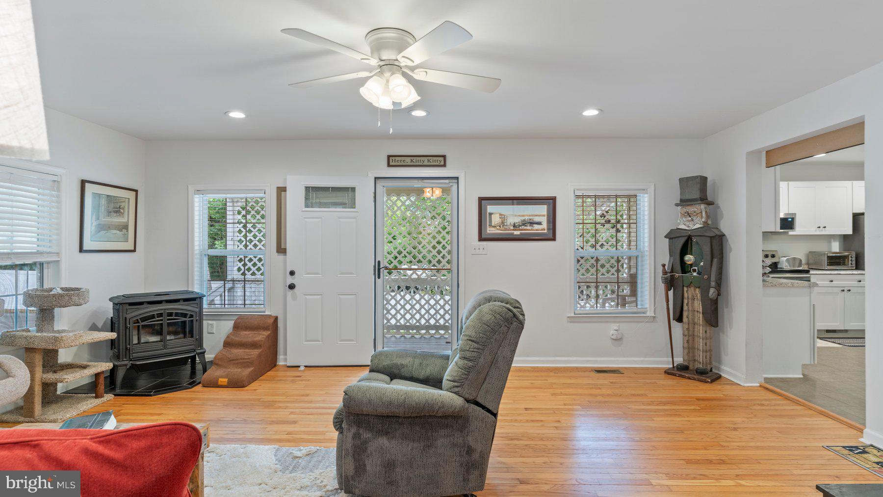 23690 Three Notch Road Hollywood, MD 20636 - Photo 9 of 37 Gallery Image 9
