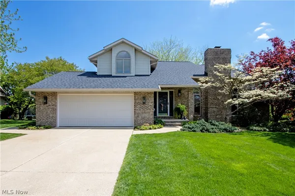 $425,000 | 1961 Canterbury Lane, Wooster, OH 44691