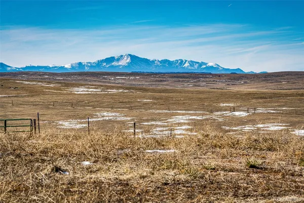 $169,900 | 25425 County Road 125, Simla, CO 80835