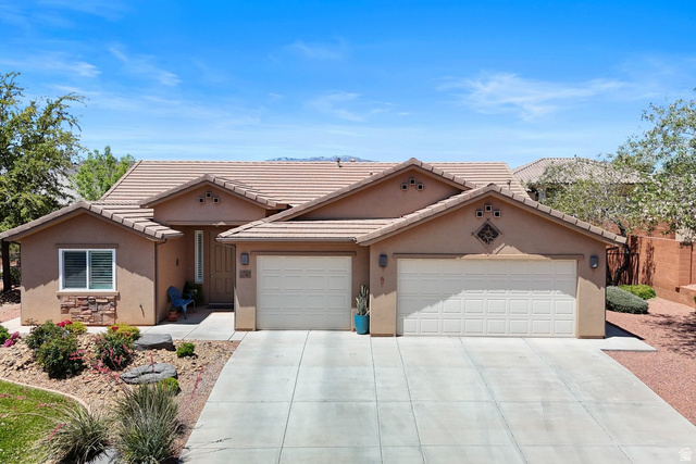 76 330 West Ivins, UT 84738 - Photo 1 of 37