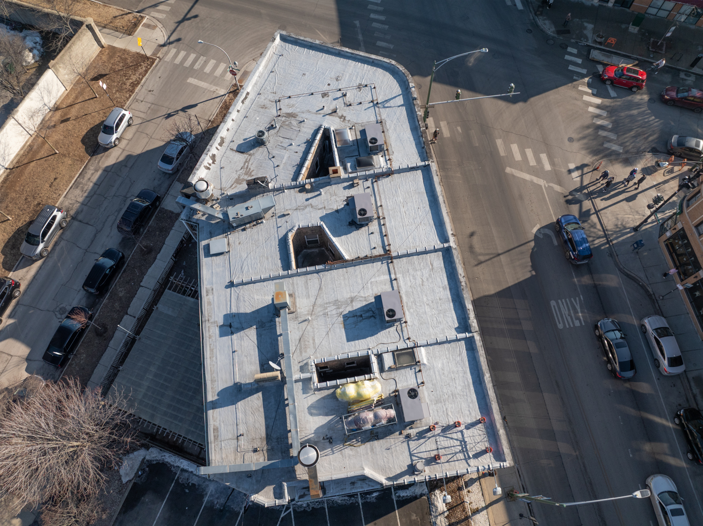 3801 North Clark Street Chicago, IL 60613 - Photo 2 of 27