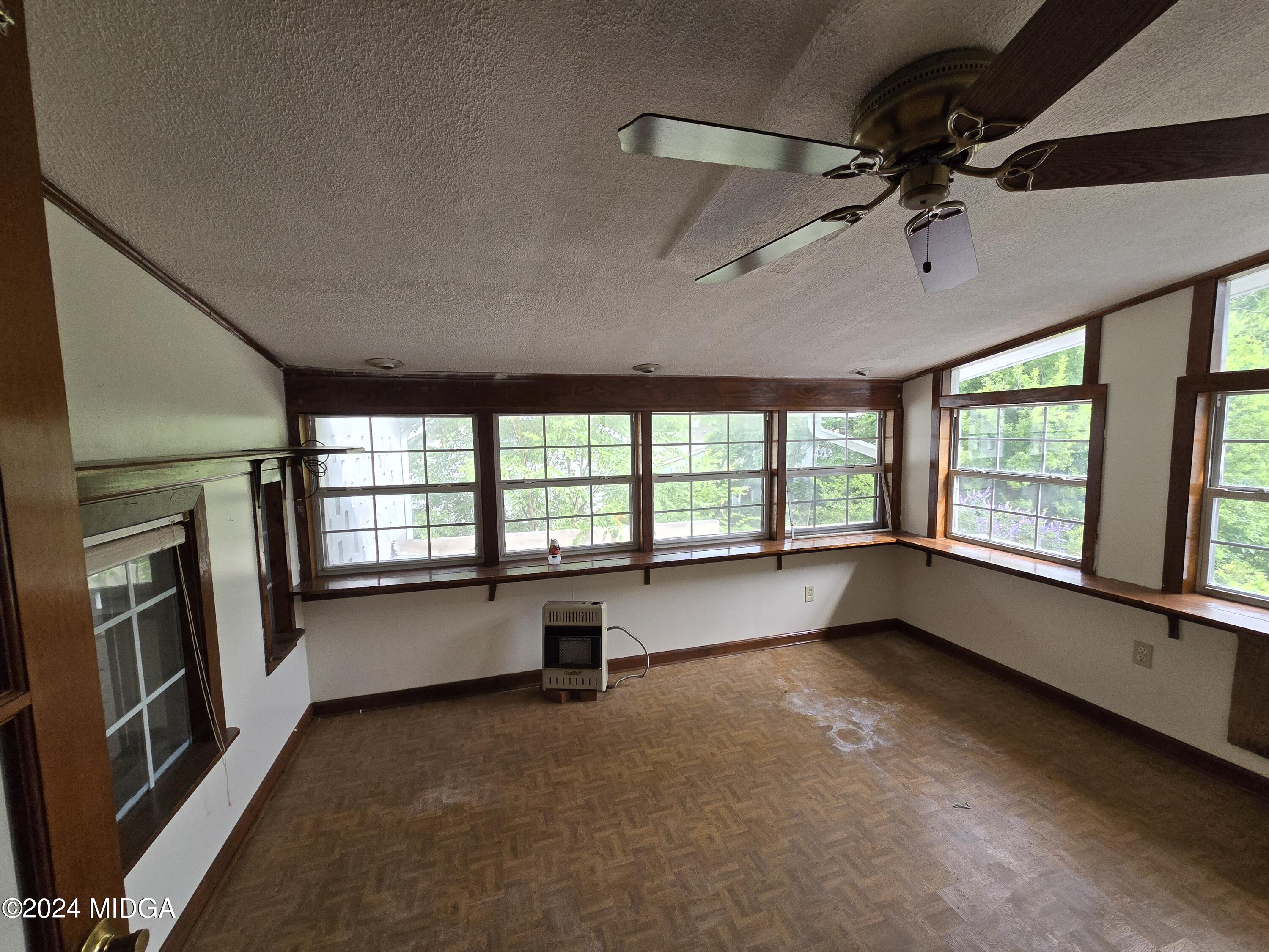 955 Ash Street Macon, GA 31201 - Photo 19 of 39 20240605_103202