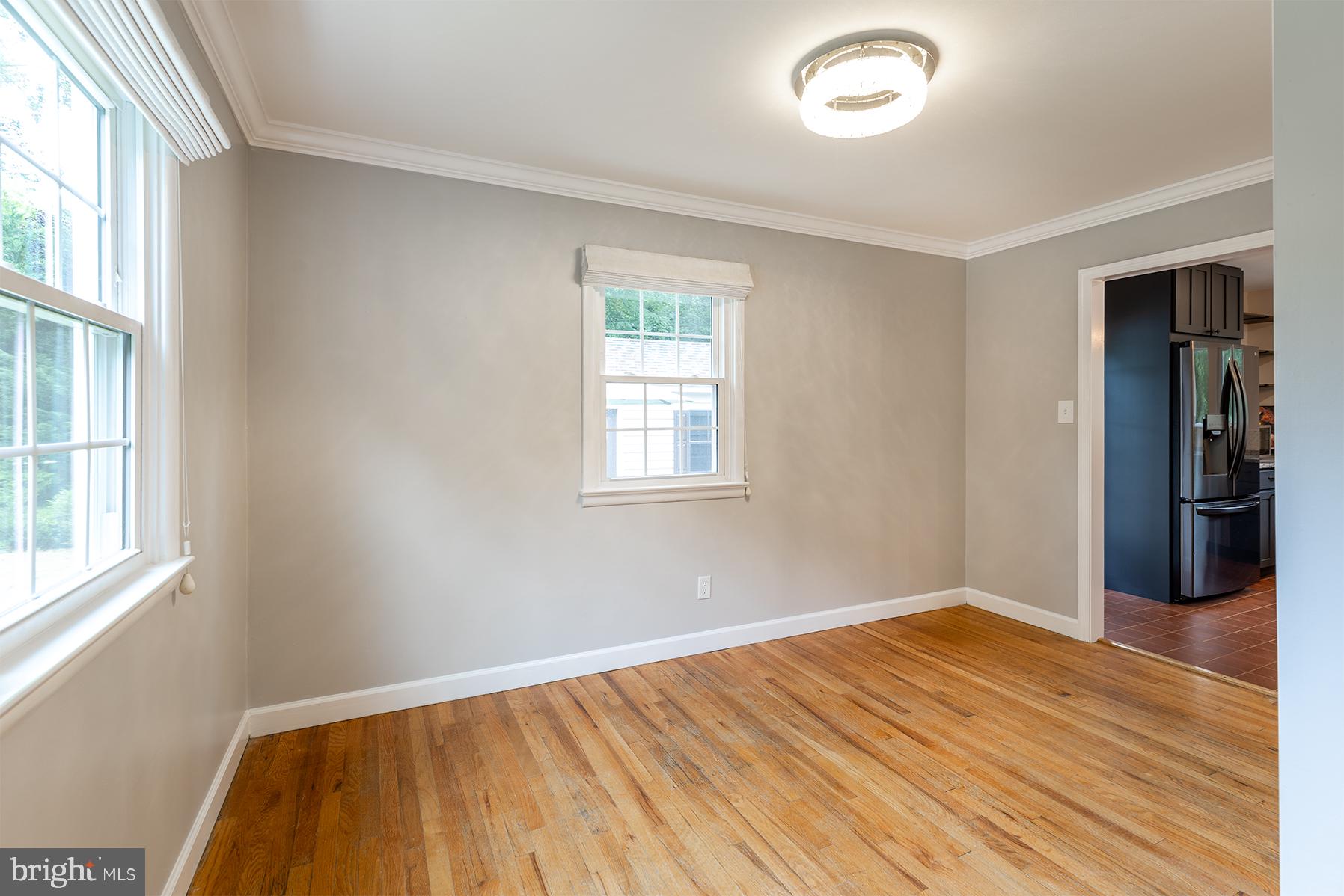 27 Cascade Road Arnold, MD 21012 - Photo 3 of 31 Informal dining,den or office off kitchen