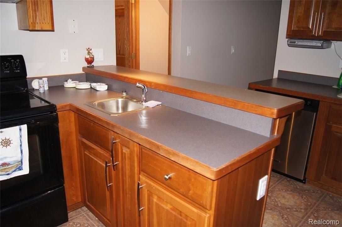 5607 5 Lakes Road North Branch, MI 48461 - Photo 16 of 32 DSC08297.jpg