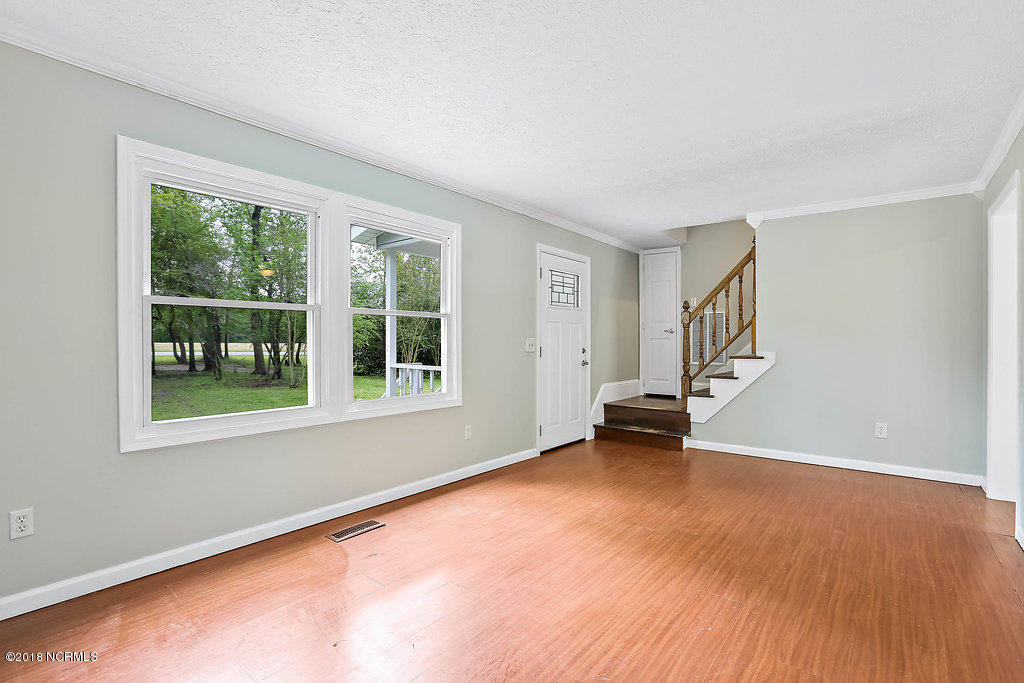 4674 Highsmith Road Rocky Point, NC 28457 - Photo 5 of 30 4674HighsmithRoad-05