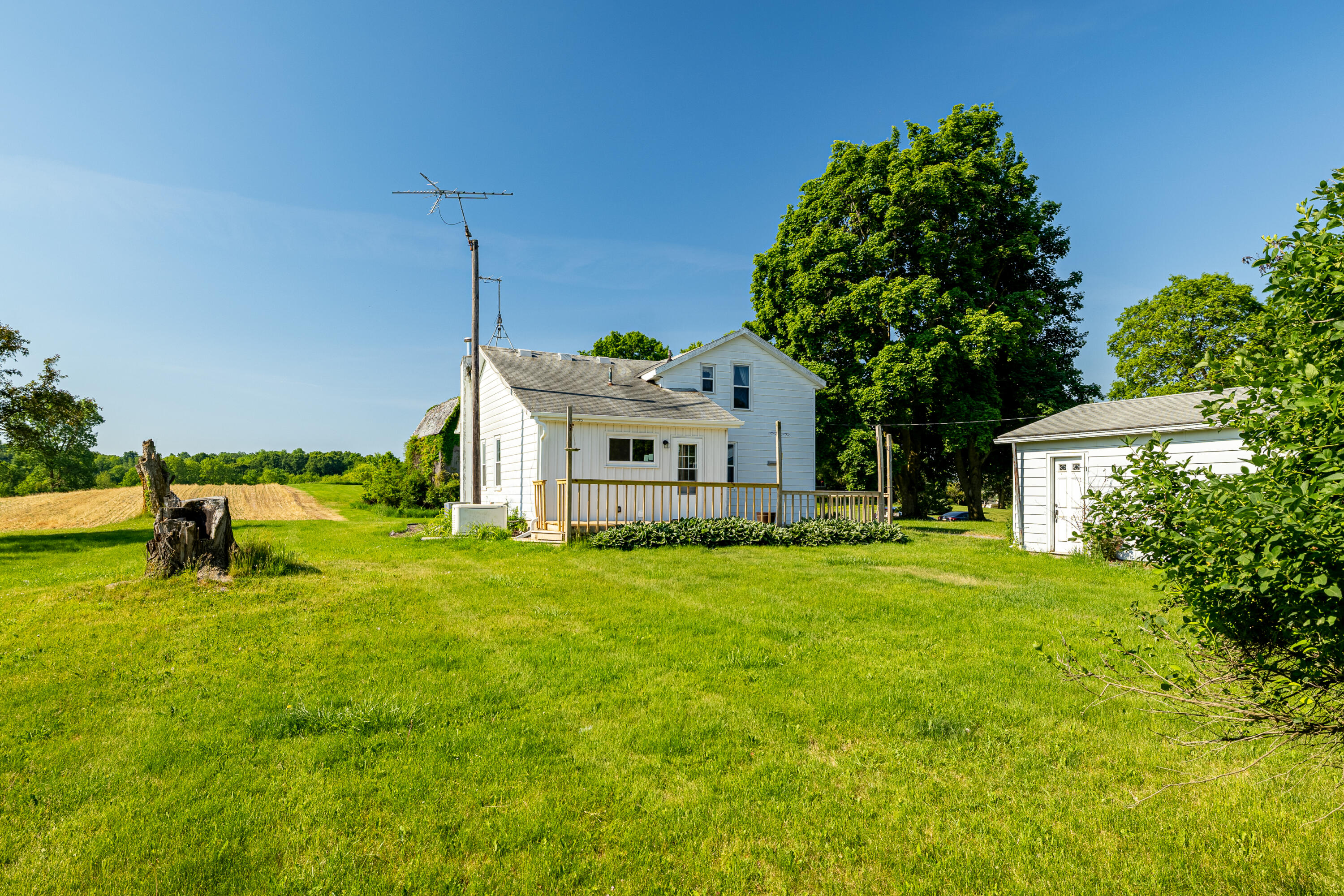 2851 North Dancer Road Dexter, MI 48130 - Photo 40 of 53 2851 N Dancer (36 of 40)