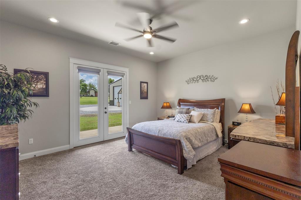 10078 Farmington Road Van Alstyne, TX 75495 - Photo 10 of 40