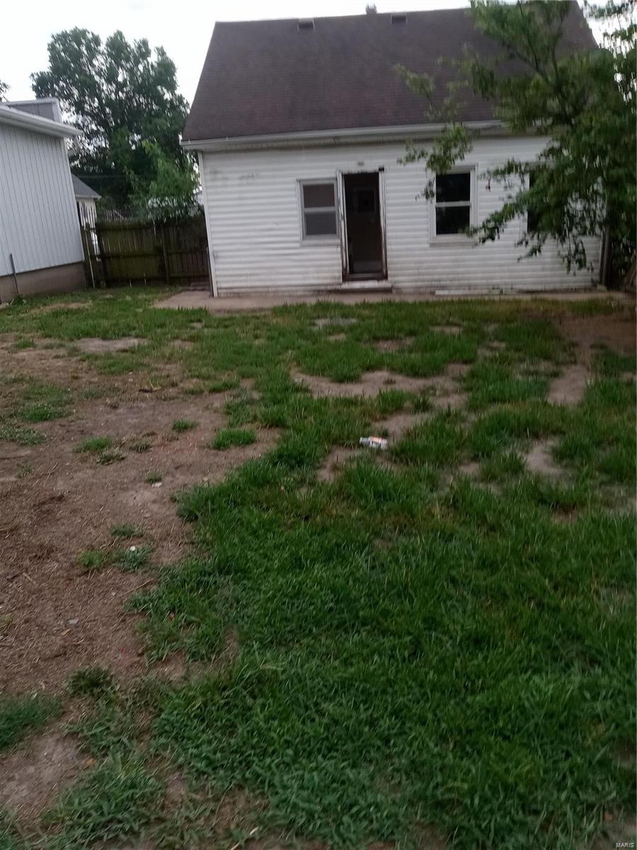 421 Park Street Waterloo, IL 62298 - Photo 10 of 14 Gallery Image 10