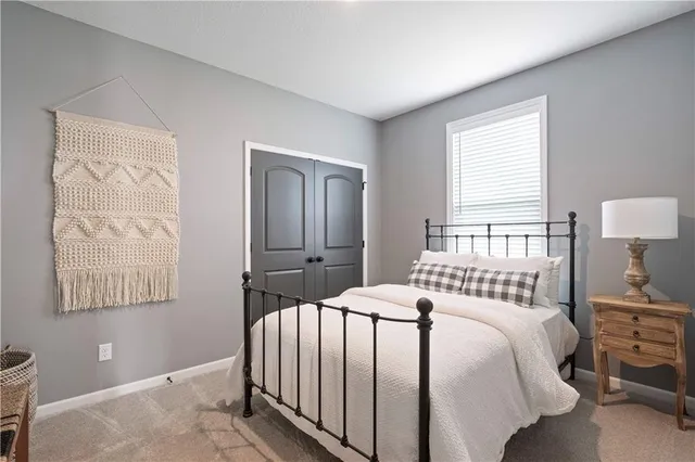 $378,795 | 119 Northwest Mulberry Court, Blue Springs, MO 64064