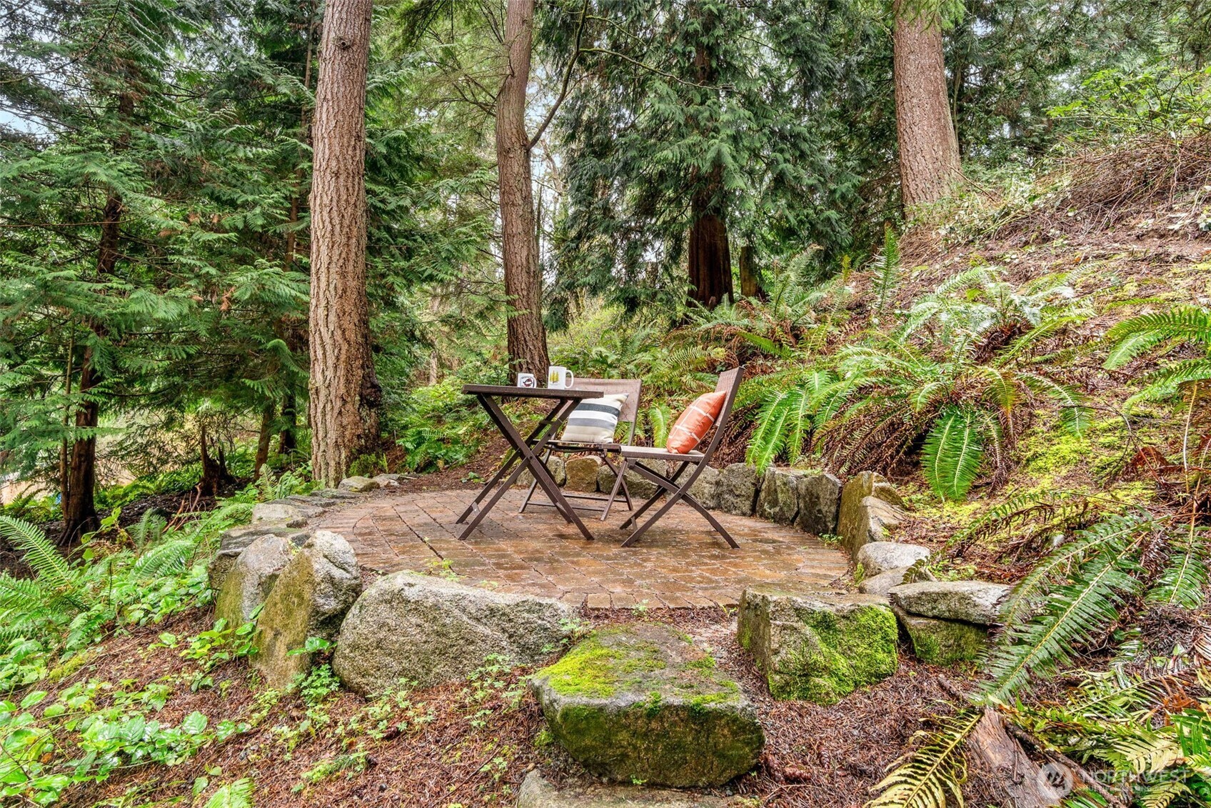21007 Pioneer Way Edmonds, WA 98026 - Photo 21 of 27 a view of outdoor space yard and patio