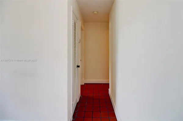 $175,000 | 8701 Southwest 141st Street, Unit B4, Palmetto Bay, FL 33176
