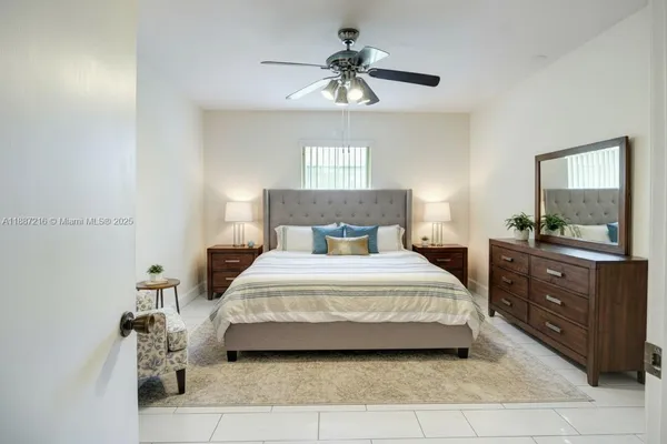 $175,000 | 8701 Southwest 141st Street, Unit B4, Palmetto Bay, FL 33176