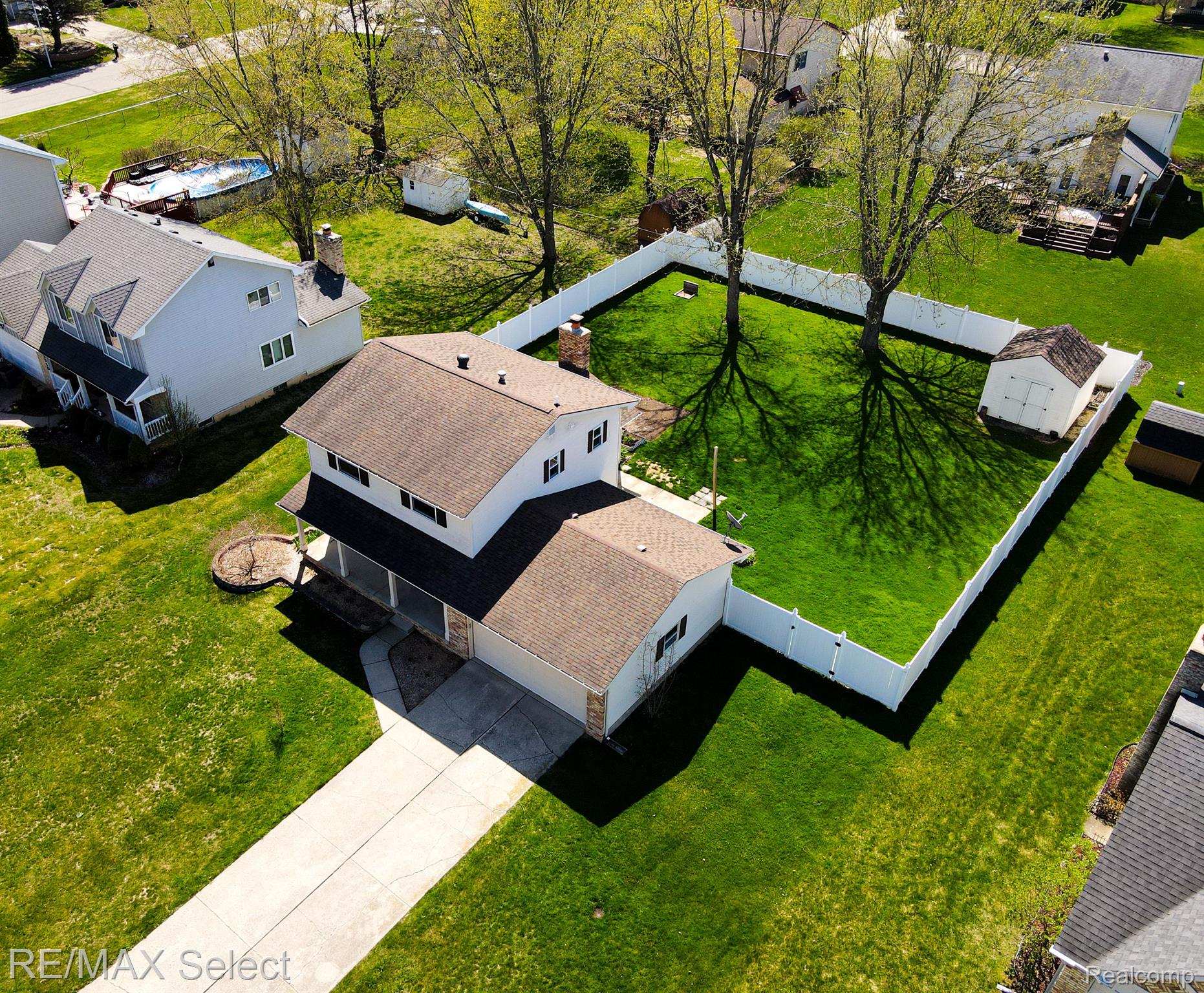 5502 Copley Square Road Grand Blanc, MI 48439 - Photo 2 of 37 Gallery Image 2
