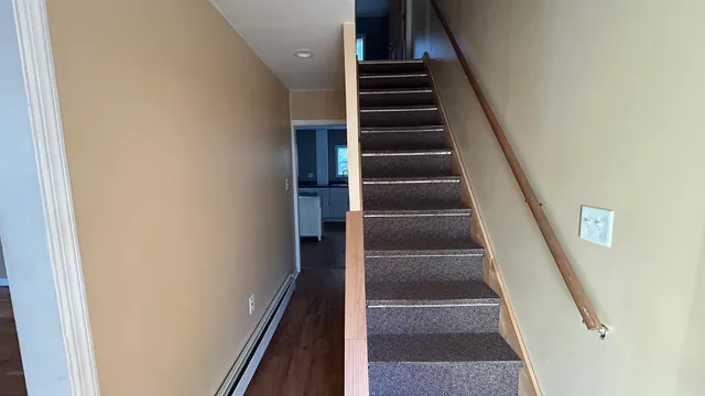 $1,600 | 3 George Street, Unit B, Sanford, ME 04083