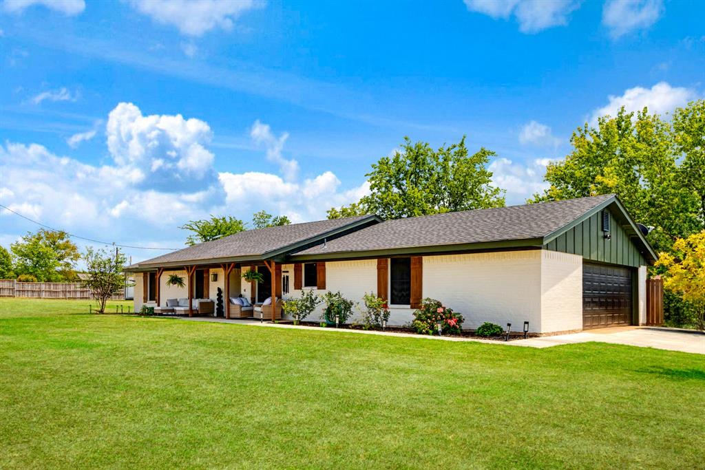 19 County Road Powderly, TX 75473 - Photo 3 of 19 Gallery Image 3