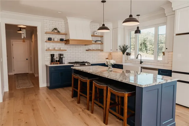 $960,000 | 41 Wintergreen Way, Glocester, RI 02814