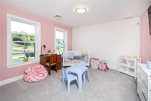 $960,000 | 41 Wintergreen Way, Glocester, RI 02814