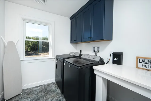 $960,000 | 41 Wintergreen Way, Glocester, RI 02814