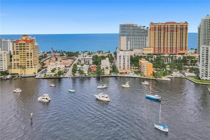 101 North Birch Road, Unit 303 Fort Lauderdale, FL 33304 - Photo 2 of 29