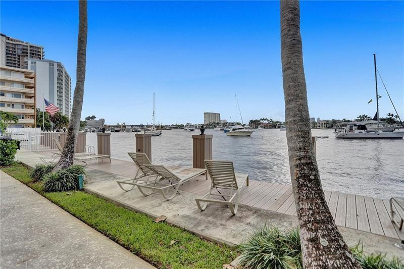 101 North Birch Road, Unit 303 Fort Lauderdale, FL 33304 - Photo 23 of 29 a view of a ocean with chairs