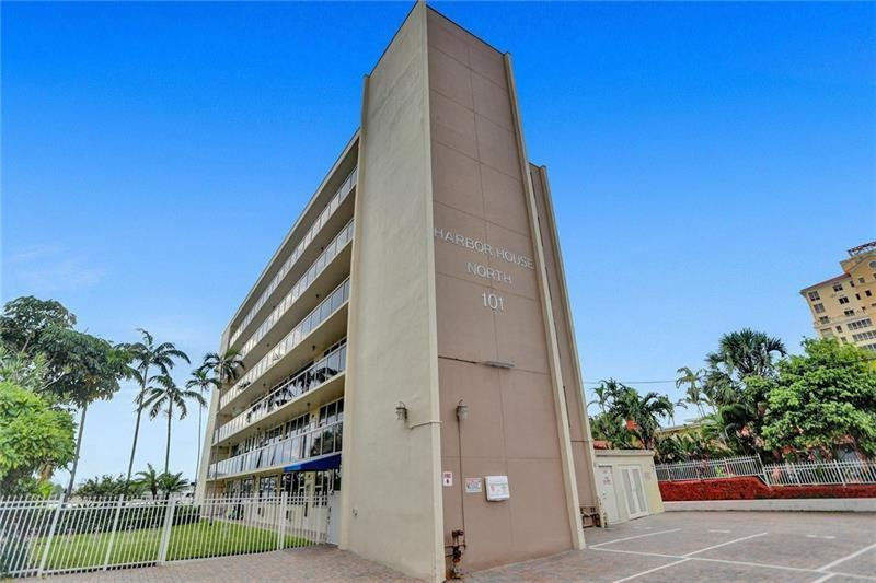 101 North Birch Road, Unit 303 Fort Lauderdale, FL 33304 - Photo 28 of 29 a view of a multi story building