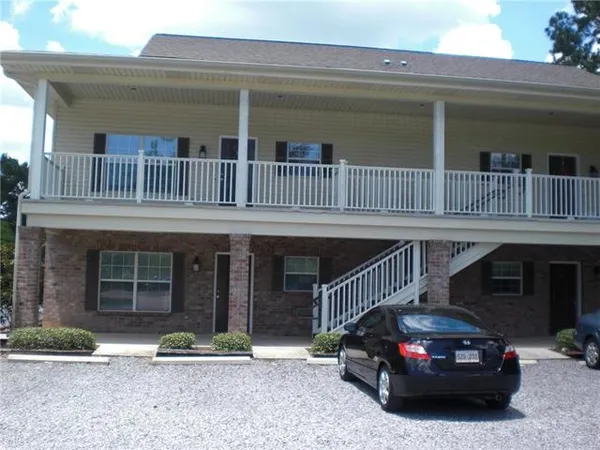 $1,050 | 71153 Highway 21, Unit 3, Covington, LA 70433