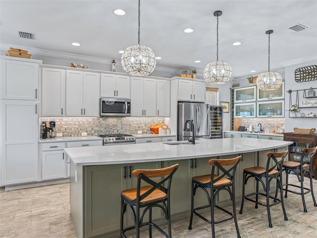 5689 Henry Loop The Villages, FL 34762 - Photo 17 of 60