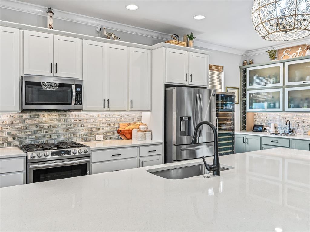 5689 Henry Loop The Villages, FL 34762 - Photo 18 of 60